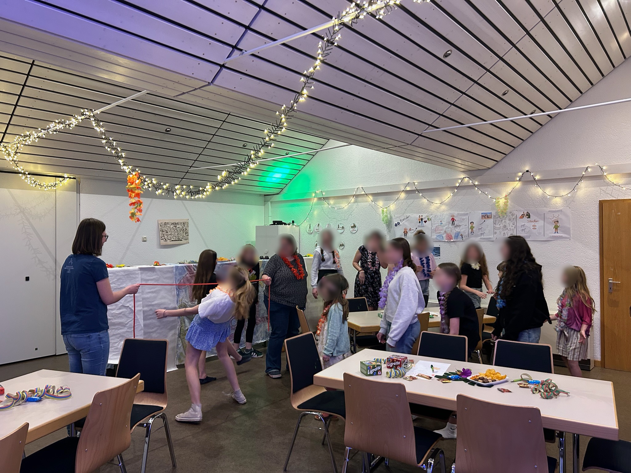 C204356A-DE28-4725-9EEB-A8D6DB75A6C6